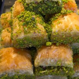 Kuru Baklava